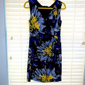 Adrianna Papell size 8 Petite dress